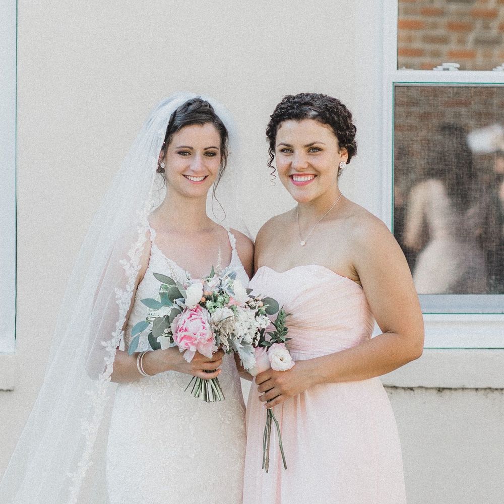 Meet your Posher, Elizabeth